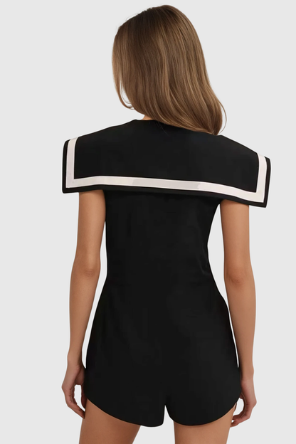 Effortlessly Elegant Garment with a Timeless Design