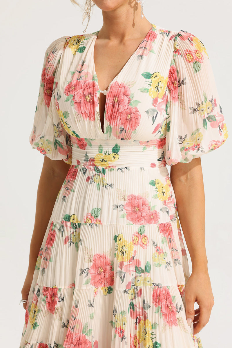 Sophisticated Dress with a Clean Classic Look