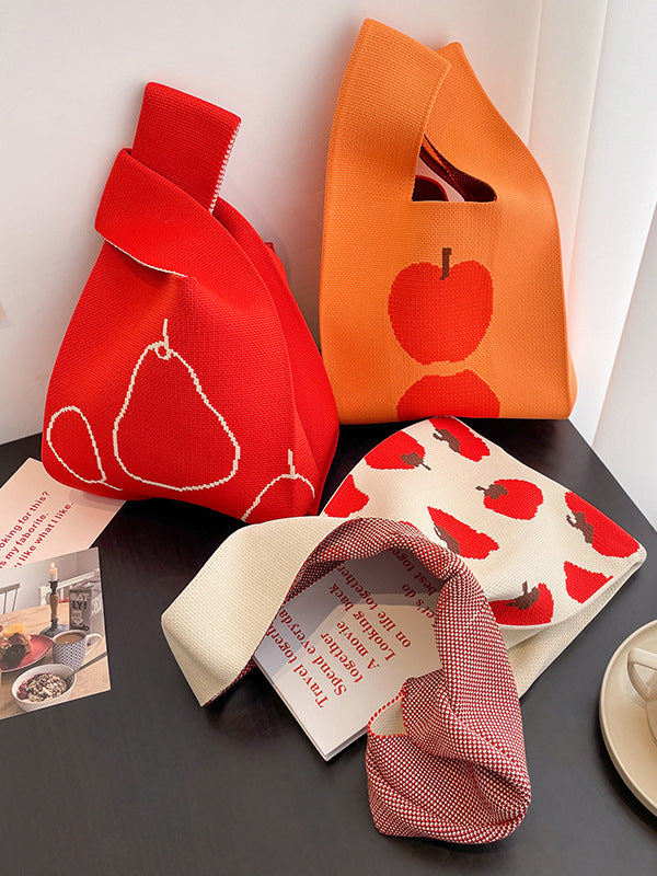 A Vintage Style Bag with Delicate Timeless Details