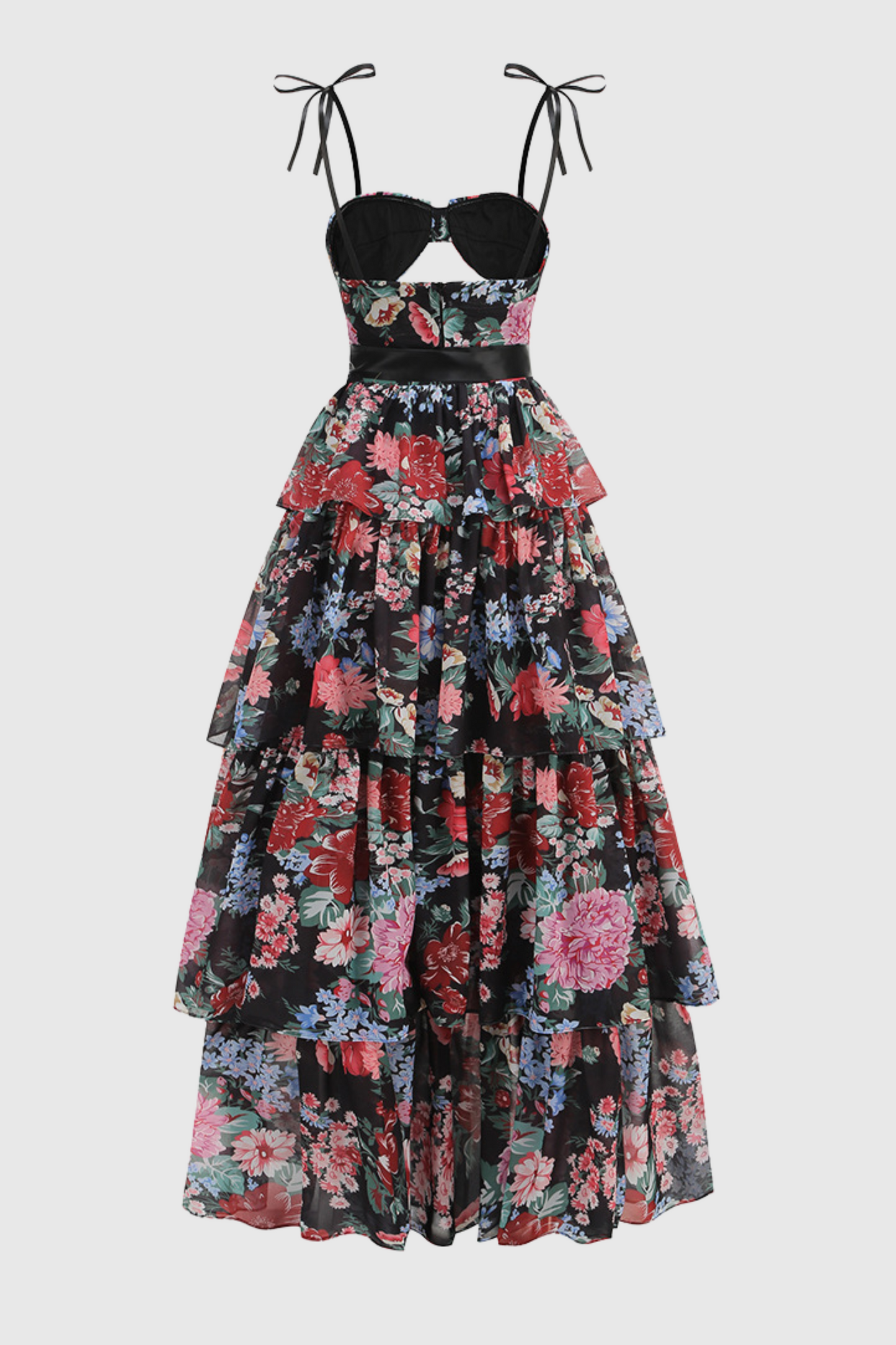 Effortlessly Elegant Garment with a Timeless Design