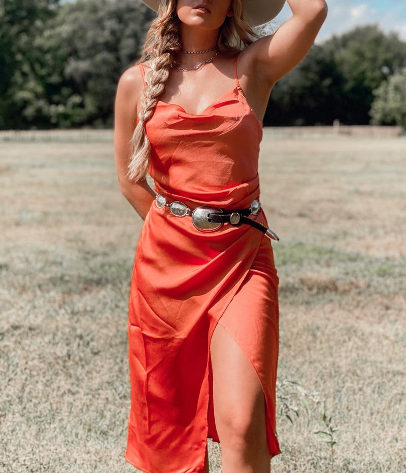 Classic Vintage & Enduringly Stylish Dress