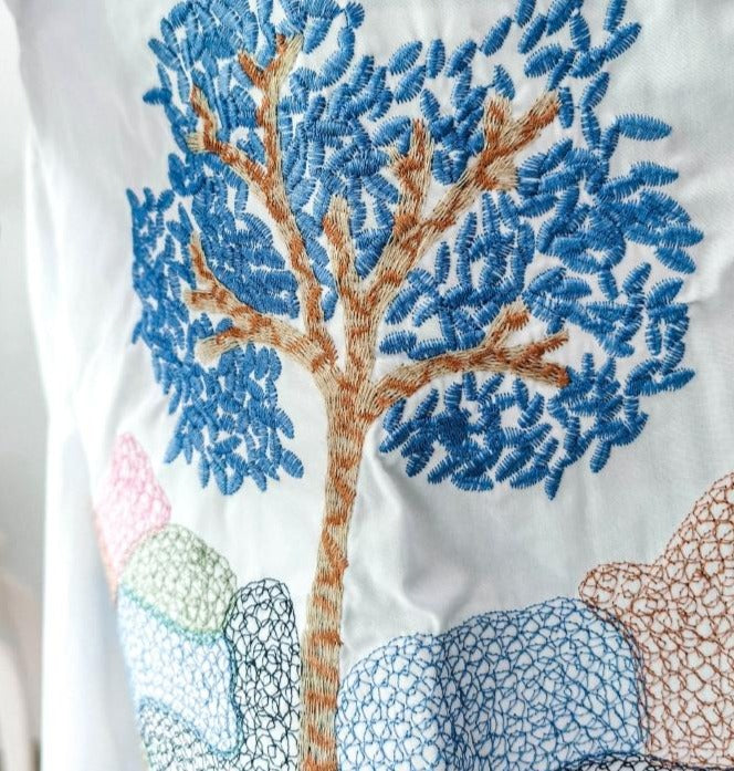 Elegantly Styled Shirt for Everyday Wear