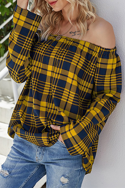 Gracefully Styled Top for Any Occasion