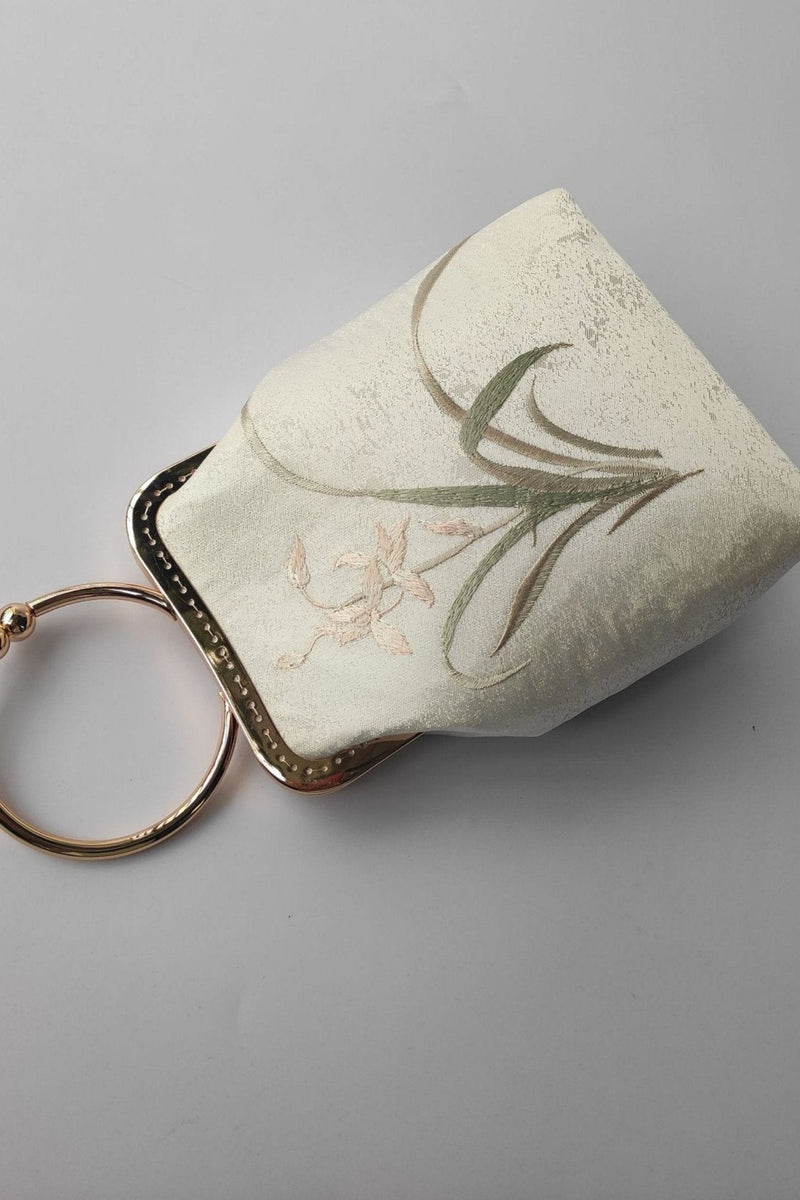 Elegantly Styled Bag for Everyday Wear