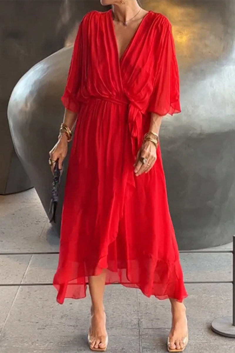 Gracefully Styled Dress for Any Occasion
