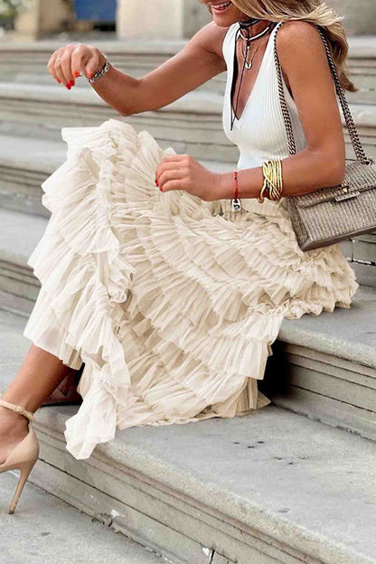 Effortlessly Elegant Garment with a Timeless Design