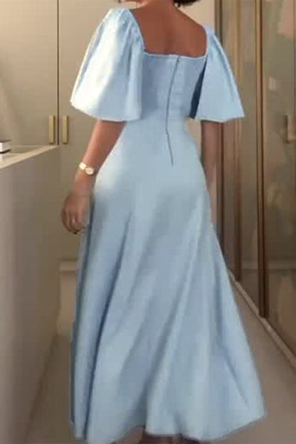 Sophisticated Dress with a Clean Classic Look
