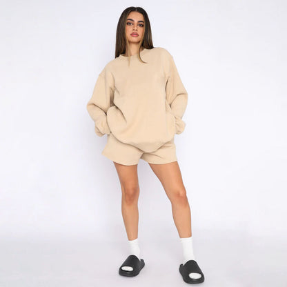 Classic Vintage Pullover with a Flattering Fit