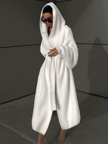Effortlessly Elegant Coat with a Timeless Design
