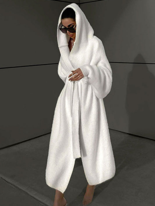 Effortlessly Elegant Coat with a Timeless Design