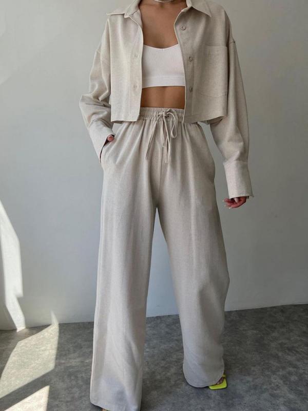 Polished Trousers with an Effortless Classic Look