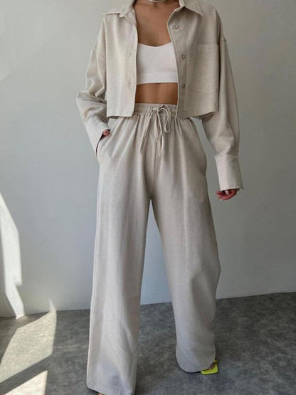 Polished Trousers with an Effortless Classic Look