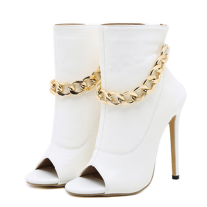 Vintage Inspired Heels with a Contemporary Edge