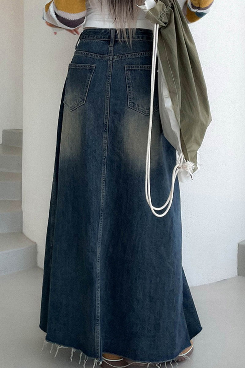 Well Tailored Garment with a Graceful Silhouette