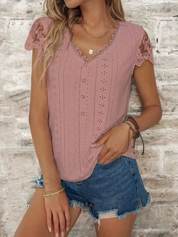 Beautifully Finished T-Shirt in a Timeless Design