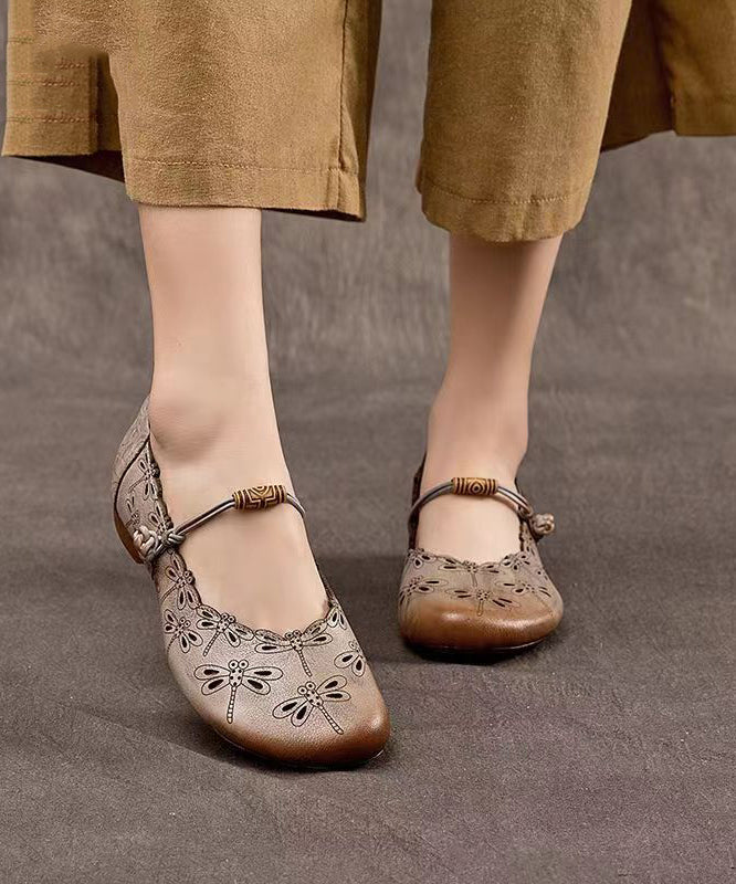 Classic Vintage Shoes with a Flattering Fit