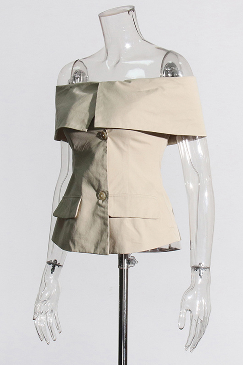 Effortlessly Elegant Blouse with a Timeless Design
