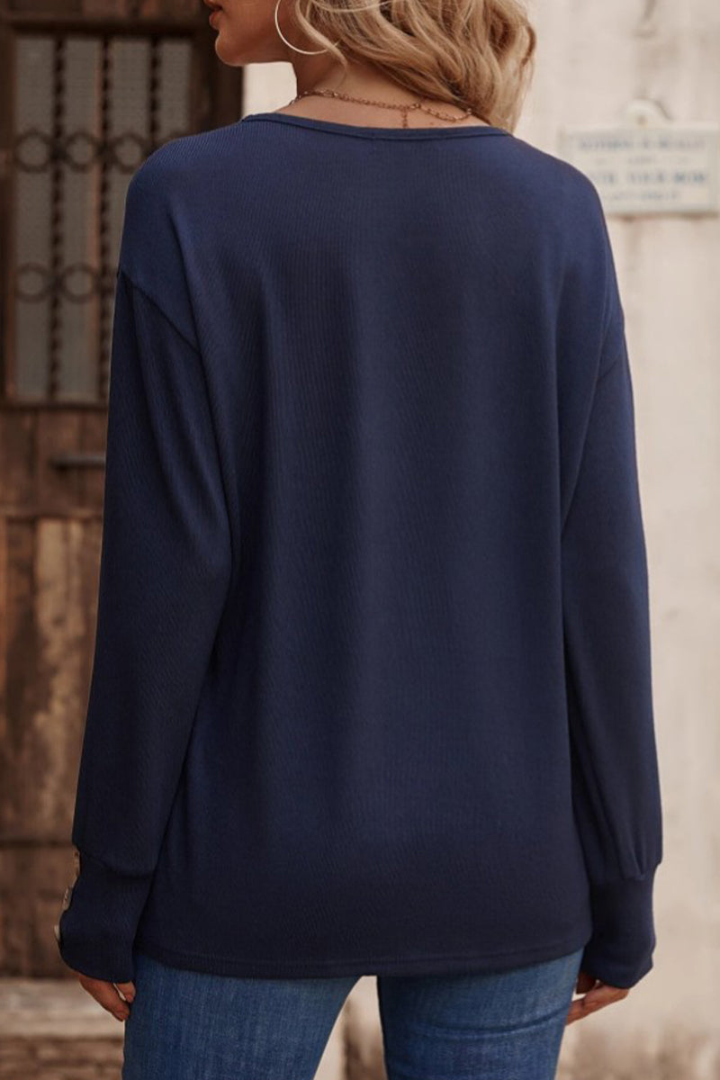 Classic Vintage Top with a Flattering Fit