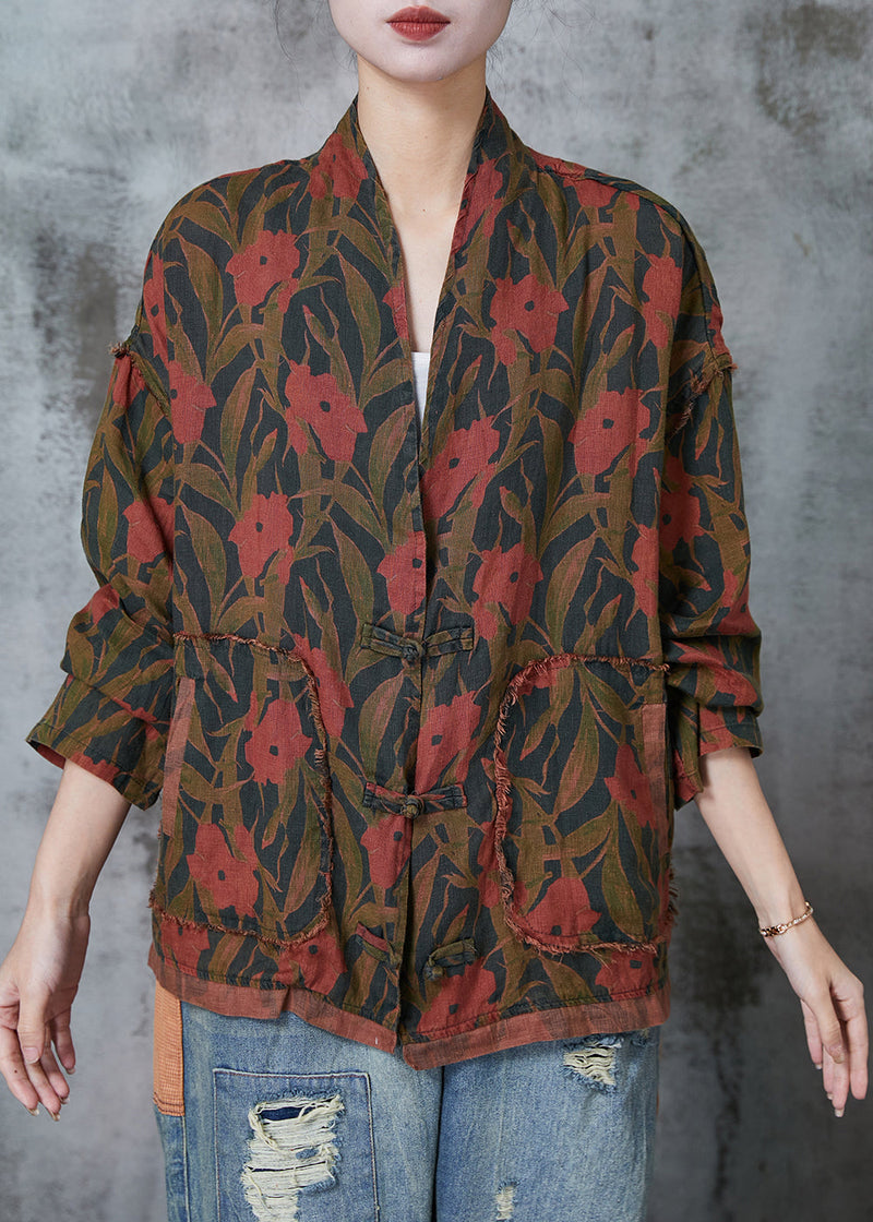 Well Tailored Coat with a Graceful Silhouette