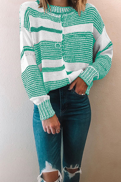 Gracefully Styled Sweater for Any Occasion