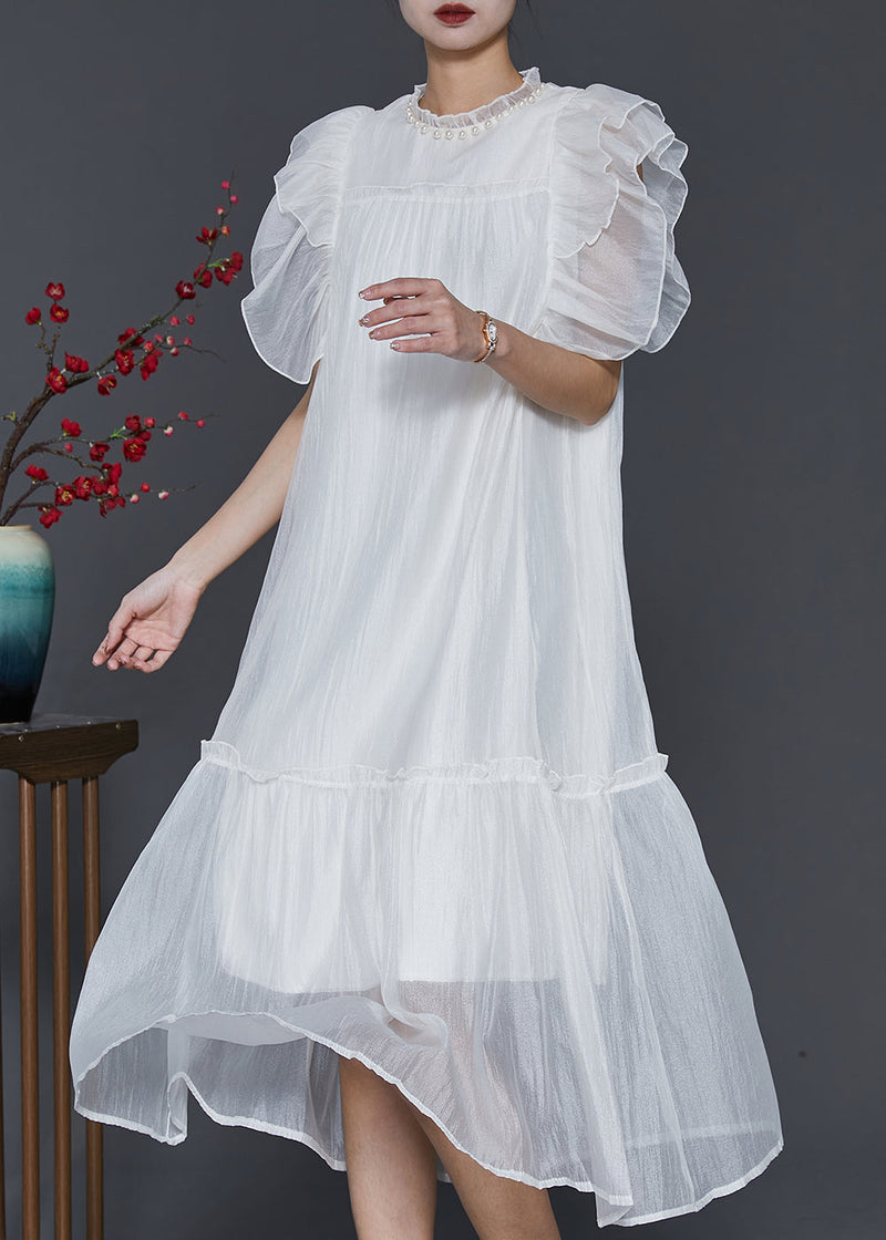 Beautifully Finished Dress in a Timeless Design