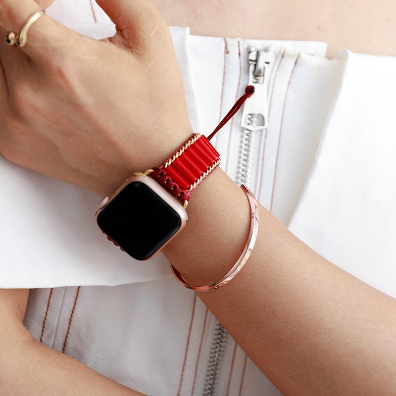 Sophisticated Garment with a Clean Classic Look