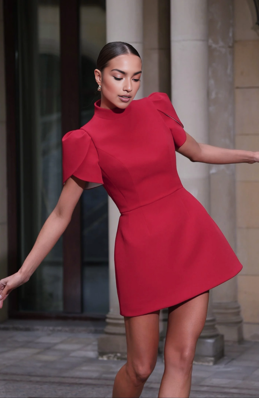Classic Vintage Dress with a Flattering Fit