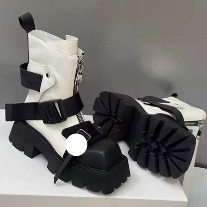 Beautifully Finished Boots in a Timeless Design