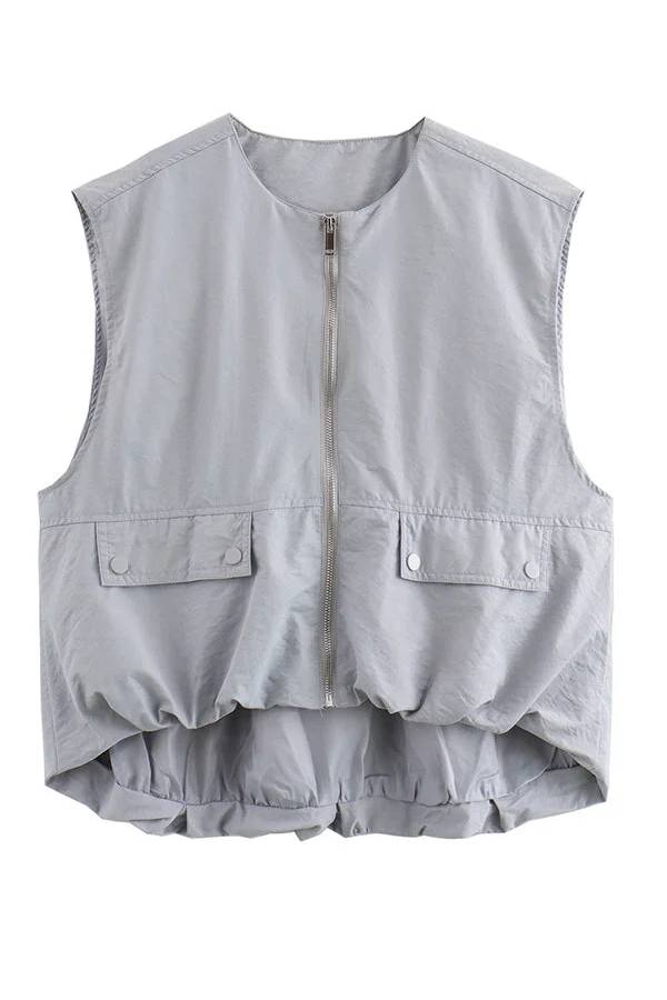 Gracefully Styled Garment for Any Occasion