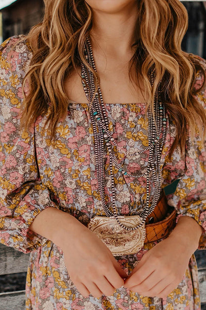 Classic Vintage Dress with a Flattering Fit
