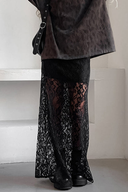 Sophisticated Garment with a Clean Classic Look