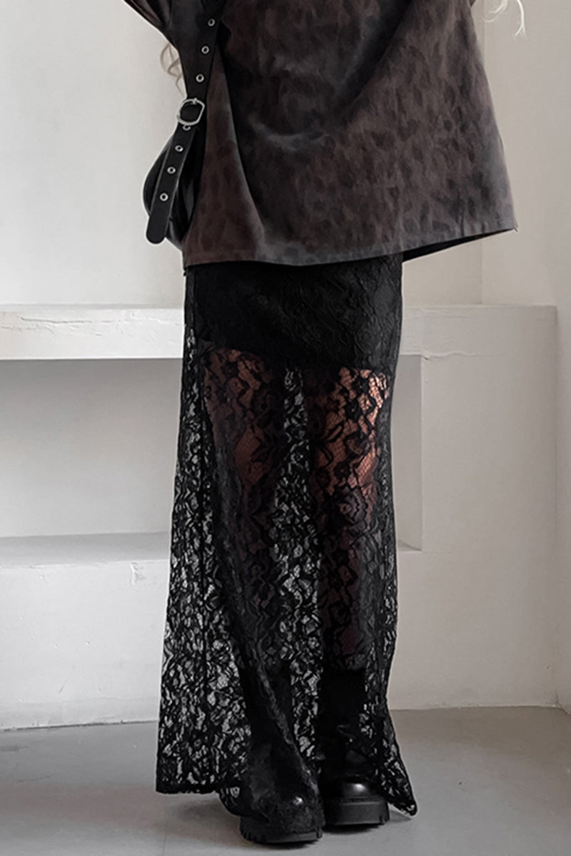 Sophisticated Garment with a Clean Classic Look