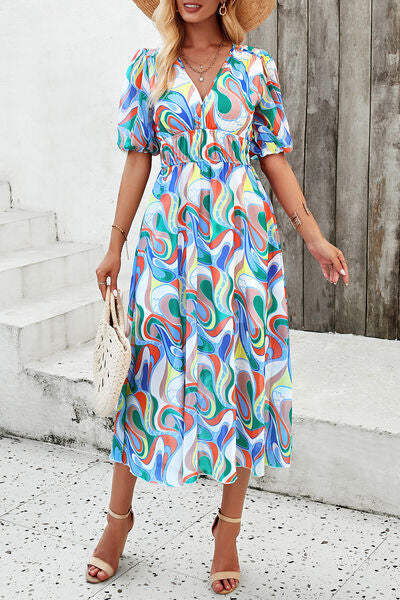 Well Tailored Dress with a Graceful Silhouette