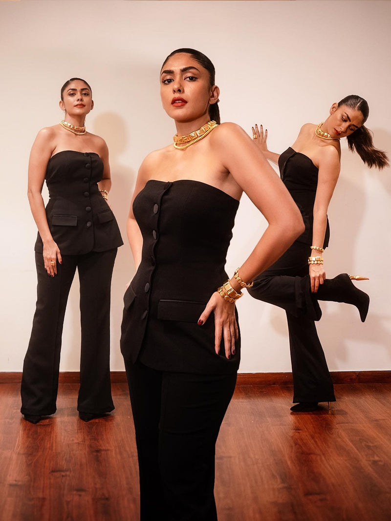 Classic Vintage Pants with a Flattering Fit