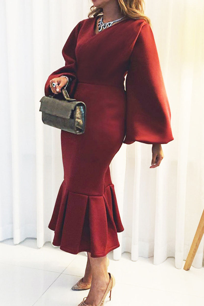 Classic Vintage Dress with a Flattering Fit
