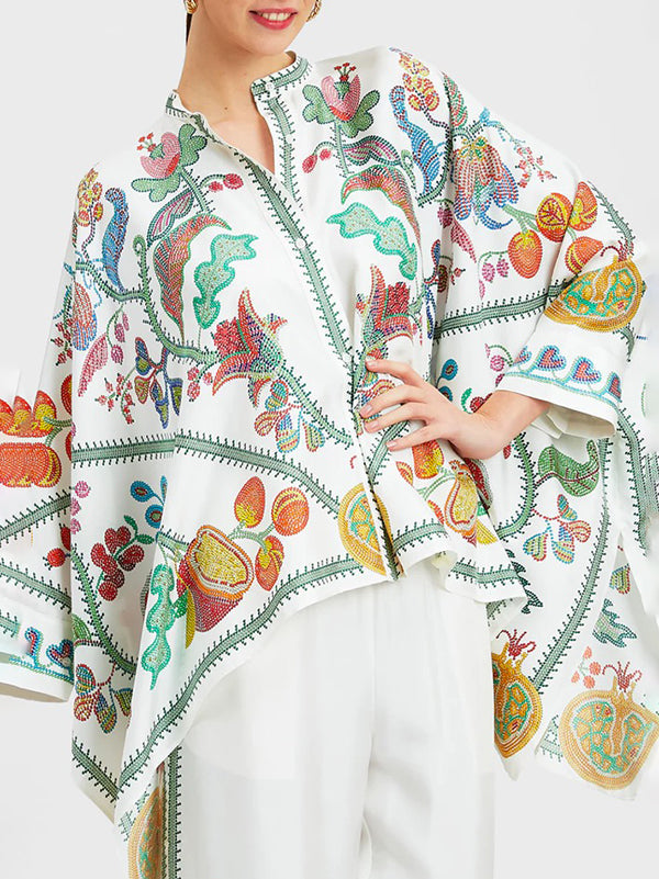 Sophisticated Blouse with a Clean Classic Look