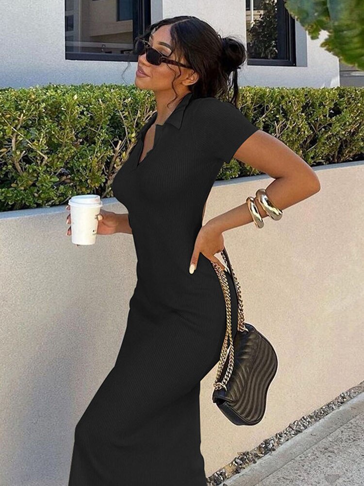 Classic Vintage & Enduringly Stylish Dress