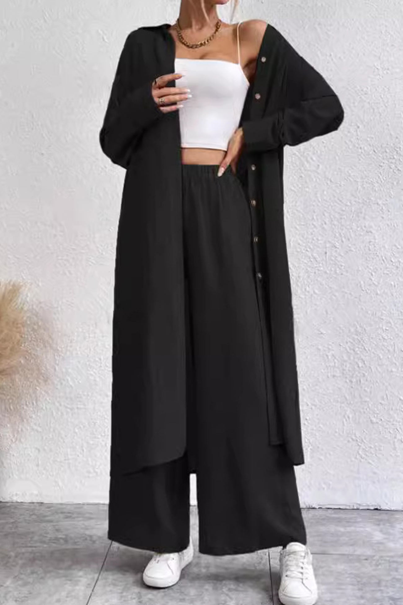 Classic Vintage Pants with a Flattering Fit