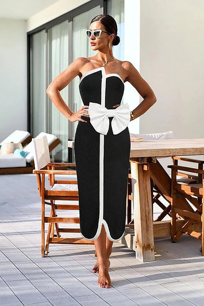 Well Tailored Swimsuit with a Graceful Silhouette