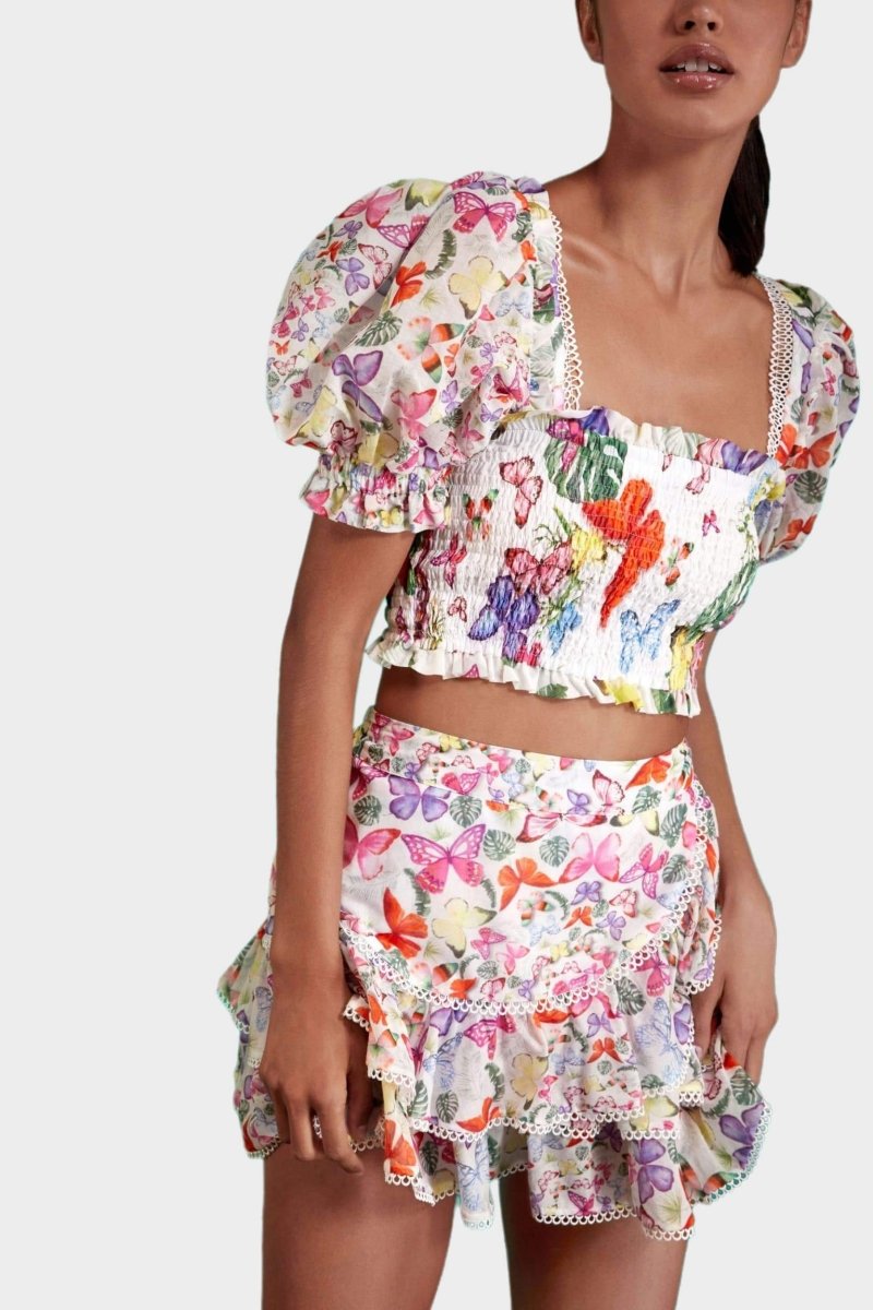 Beautifully Finished Garment in a Timeless Design