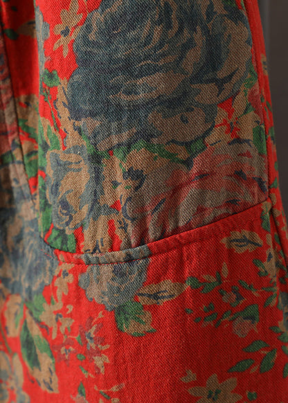 Well Tailored Pants with a Graceful Silhouette