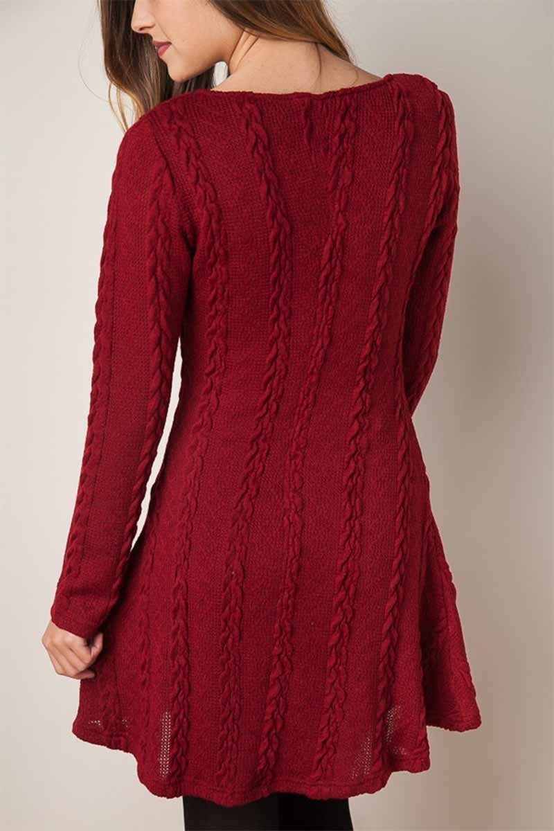 Gracefully Styled Dress for Any Occasion
