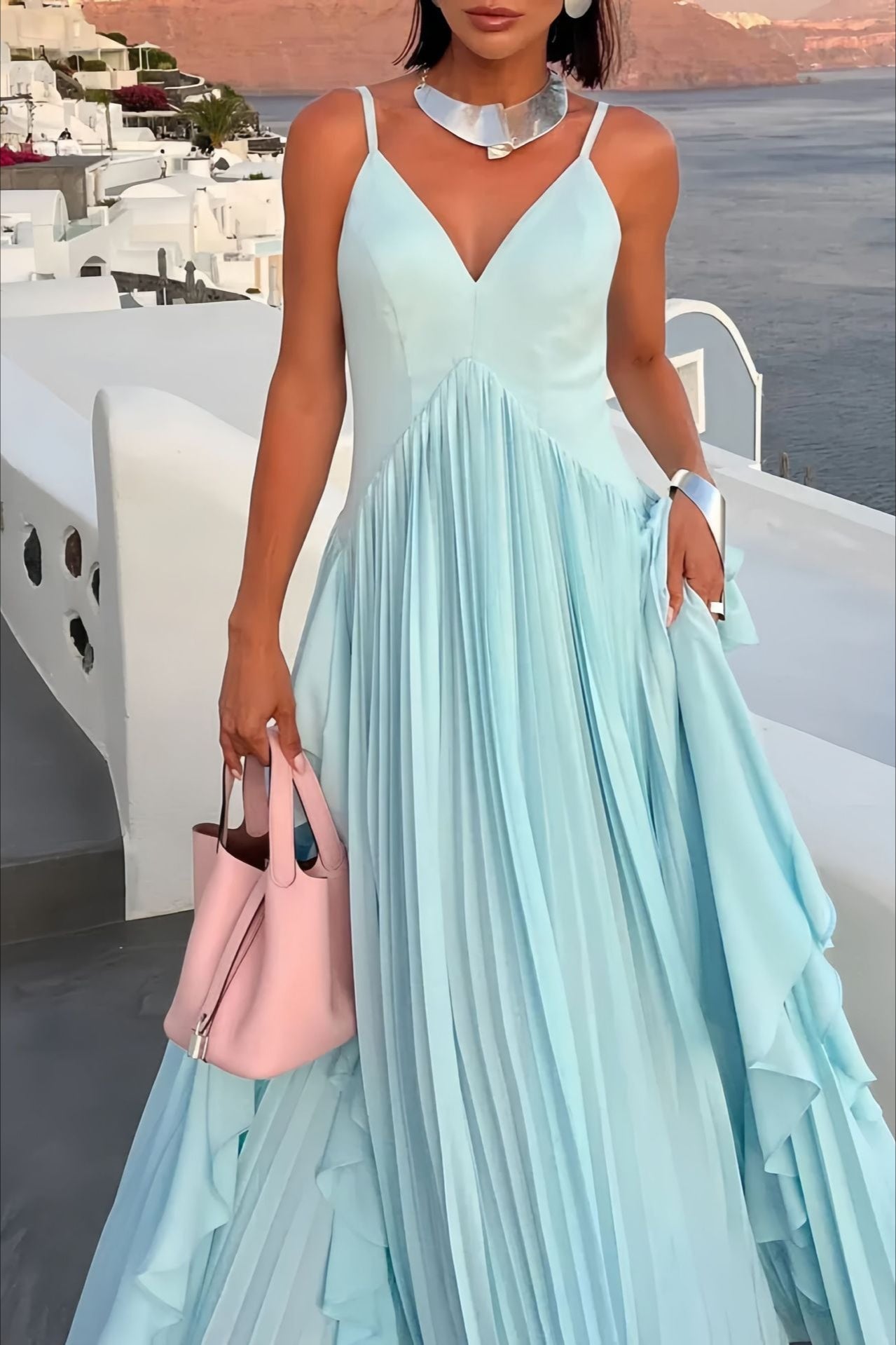Polished Dress with an Effortless Classic Look