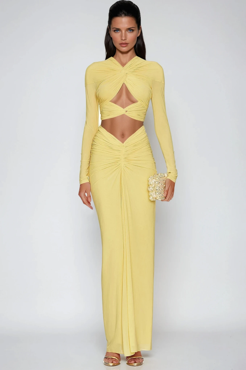 Classic Vintage Garment with a Flattering Fit