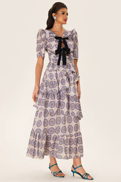 Effortlessly Elegant Dress with a Timeless Design