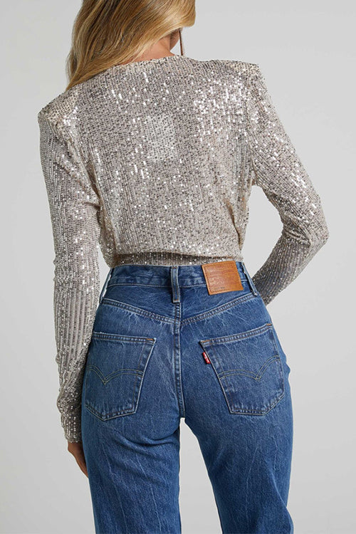 Gracefully Styled Garment for Any Occasion