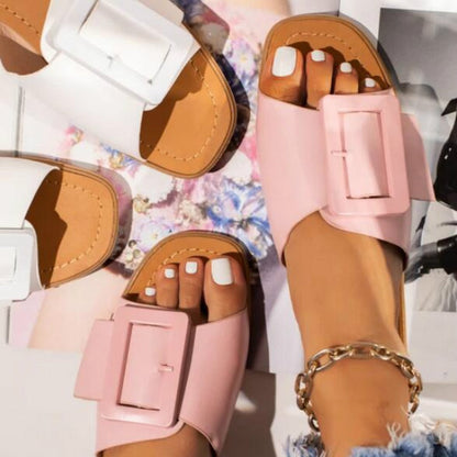 Well Tailored Sandals with a Graceful Silhouette