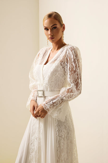 A Vintage Style Dress with Delicate Timeless Details