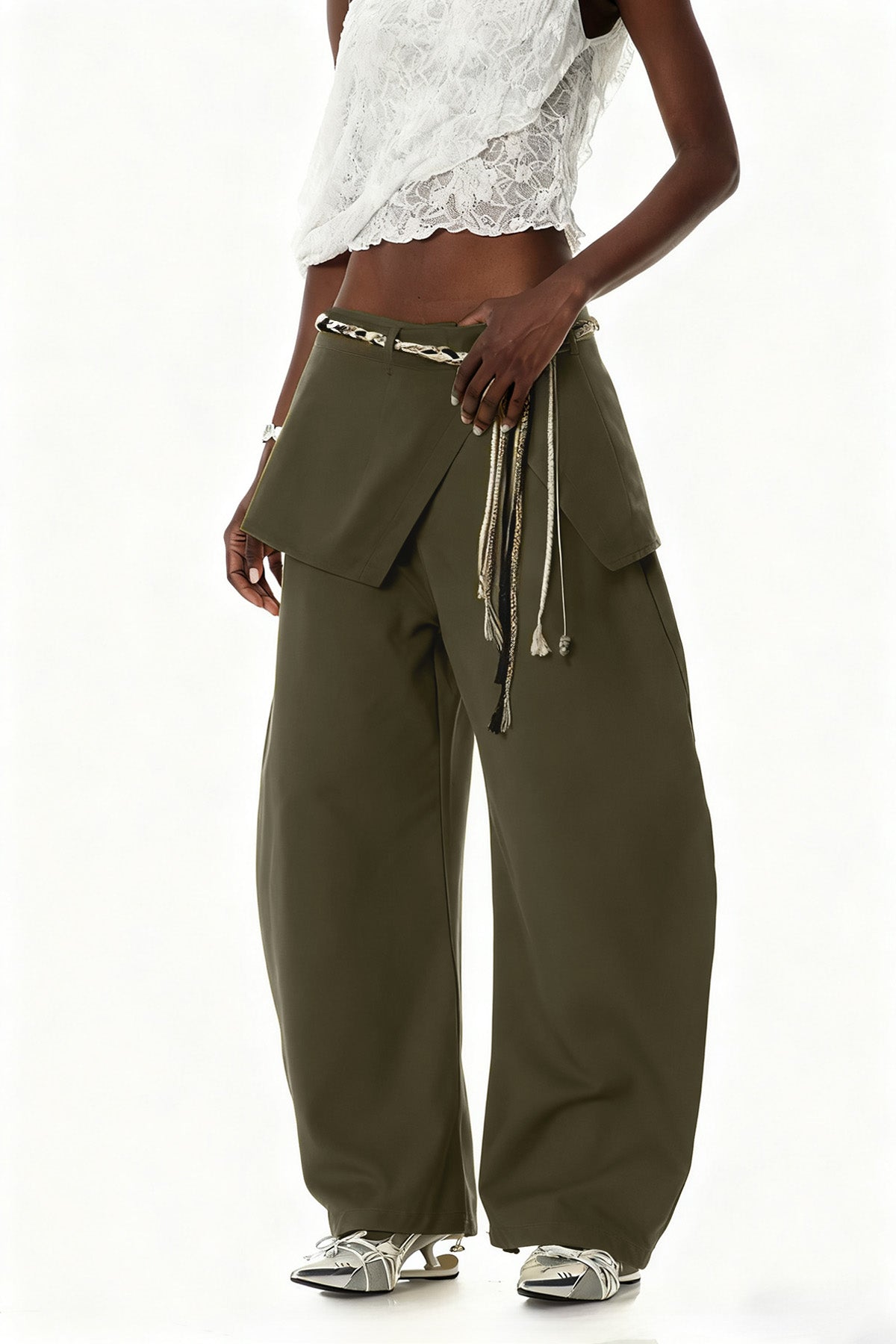 Beautifully Crafted Pants in a Classic Style
