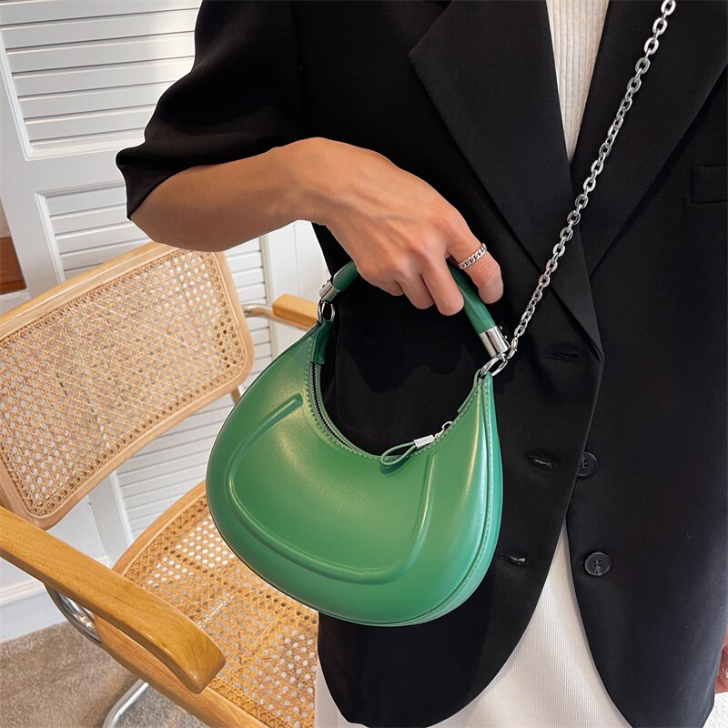 Elegantly Styled Bag for Everyday Wear